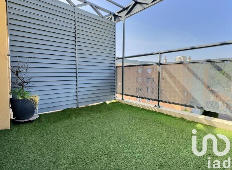 Appartement - 82 m² - 4 pièces