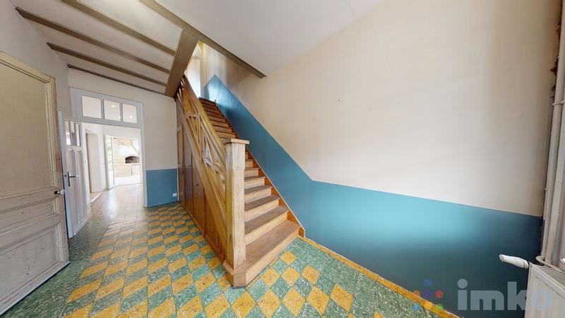 Maison - 178 m² - 6 pièces