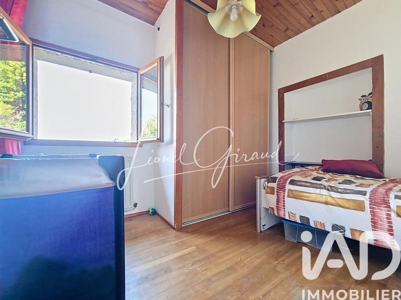 Maison - 147 m² - 8 pièces