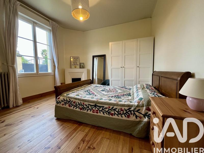 Maison - 170 m² - 7 pièces