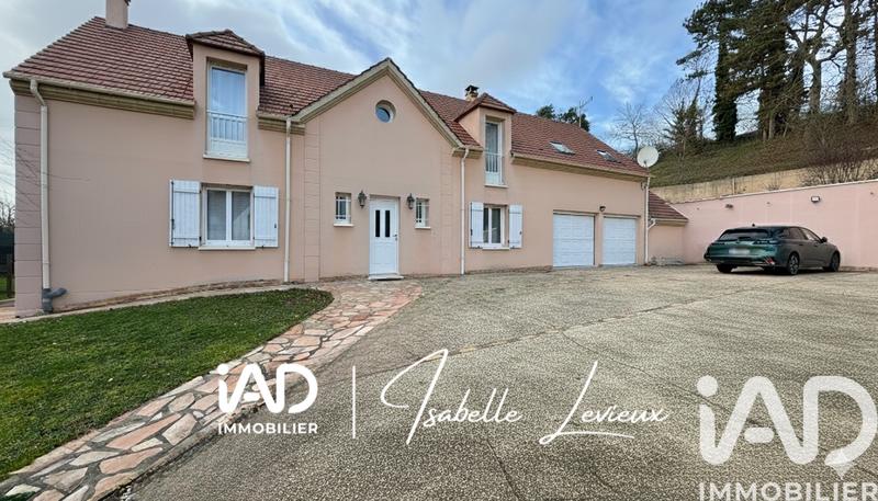 Maison - 175 m² - 8 pièces