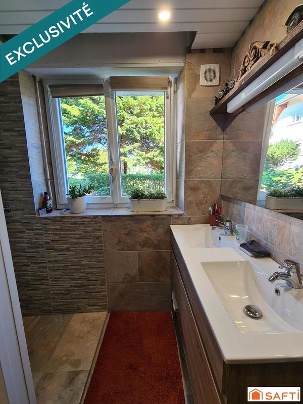 Maison - 122 m² - 5 pièces