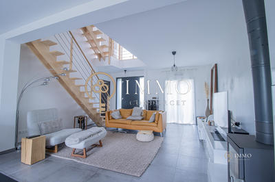 Maison contemporaine - 178 m² - 7 pièces