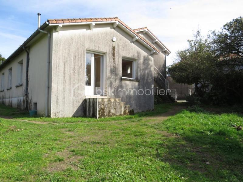 Corps de ferme - 161 m² - 7 pièces