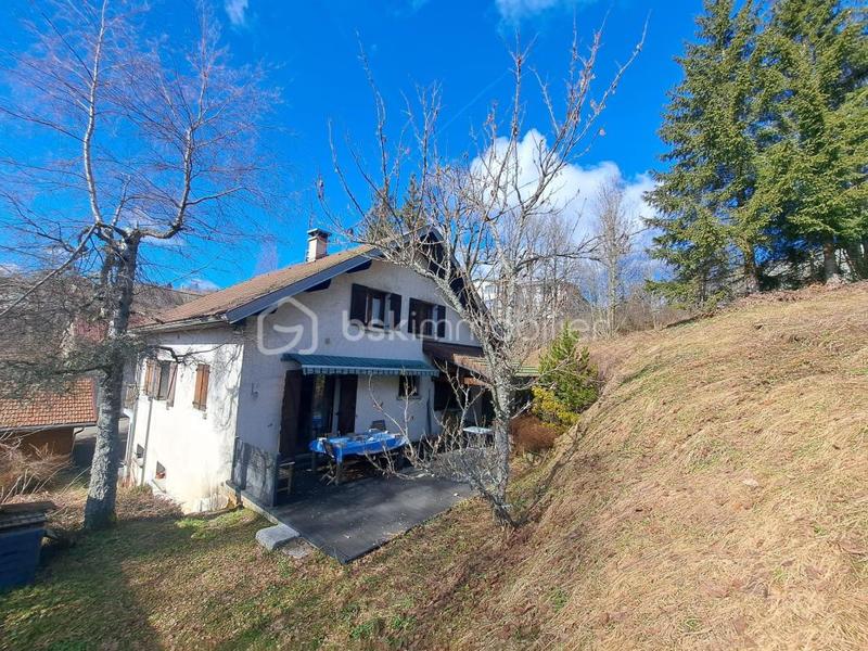 Maison - 160 m² - 7 pièces