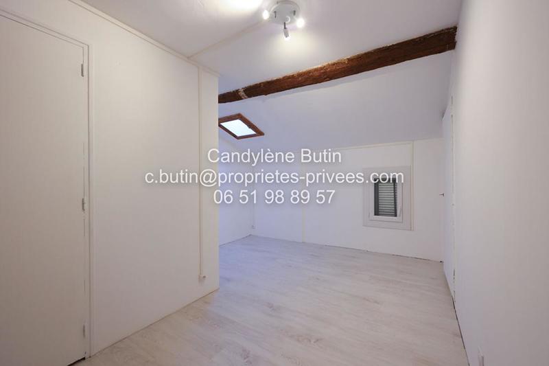 Propriété - 297 m² - 14 pièces