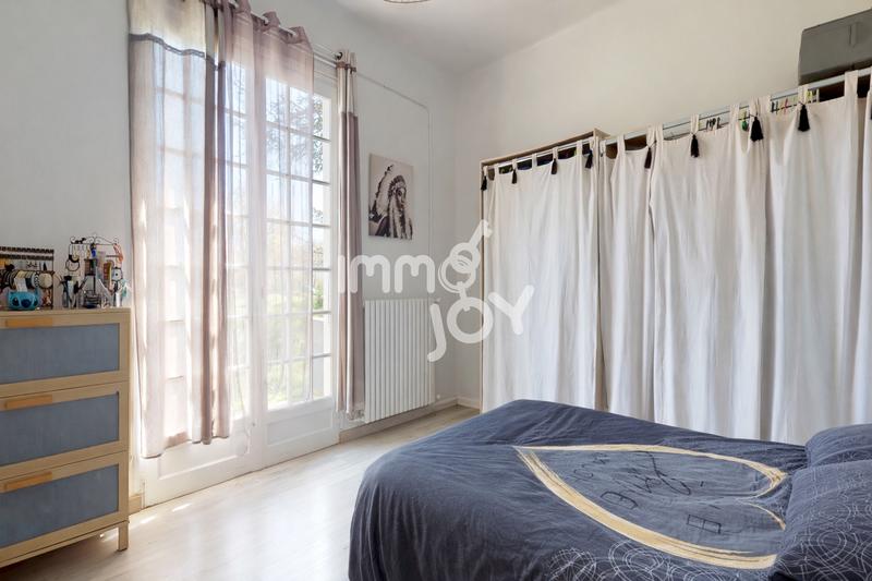 Maison - 158 m² - 6 pièces