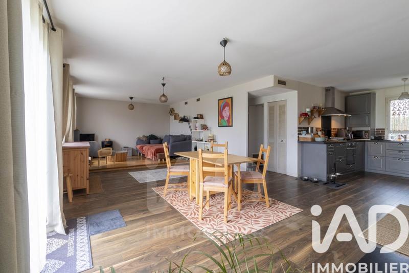Maison - 93 m² - 4 pièces