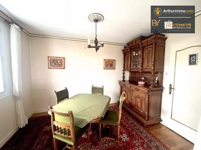 Maison - 83 m² - 4 pièces