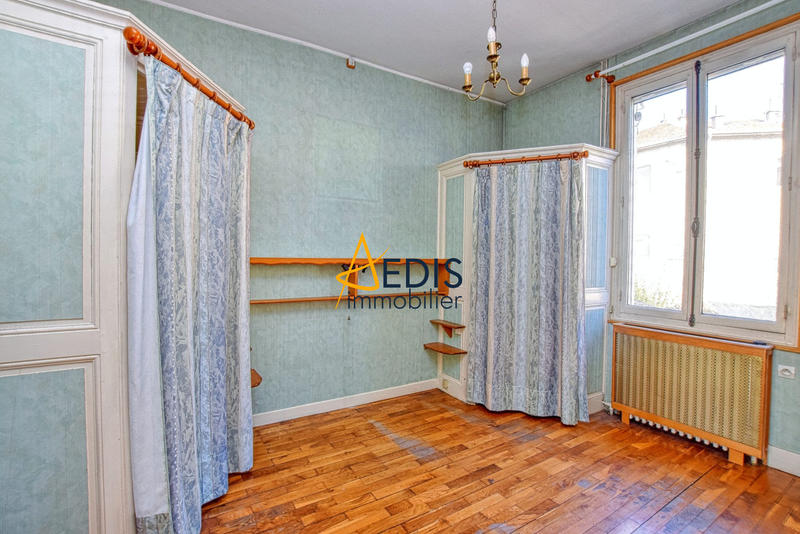 Maison - 172 m² - 8 pièces