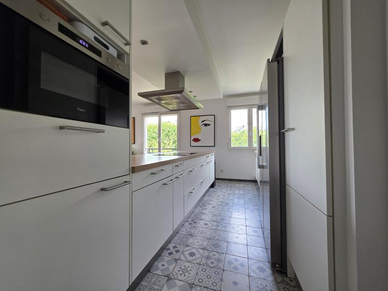 Appartement - 108 m² - 5 pièces