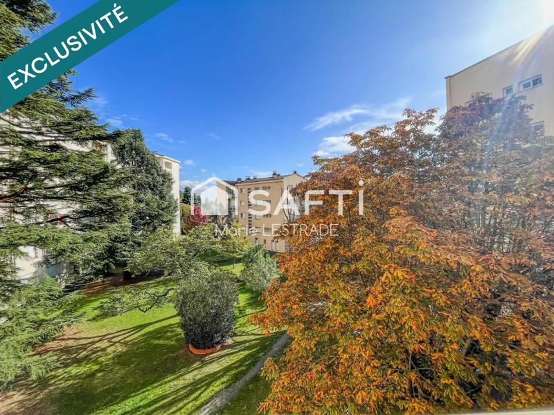 Appartement - 85 m² - 5 pièces