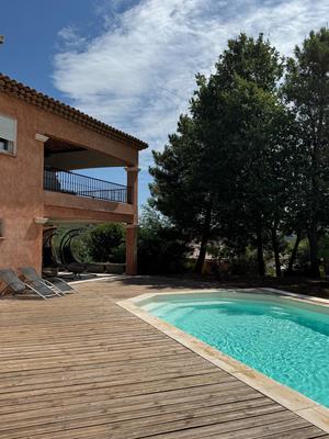 Villa - 207 m² - 5 pièces