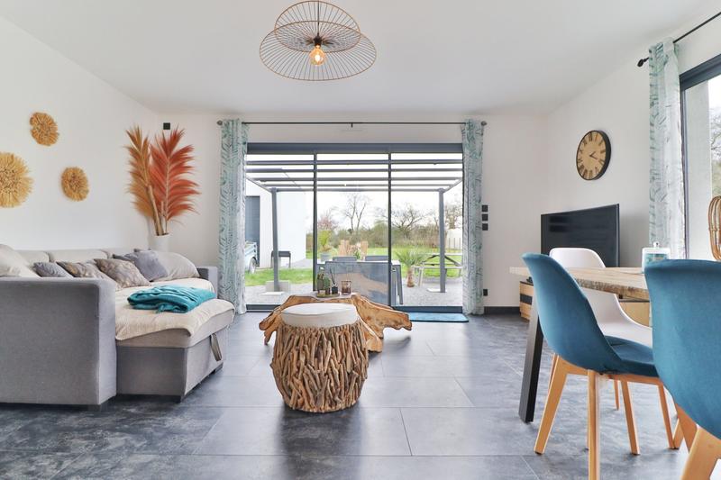 Maison - 80 m² - 5 pièces