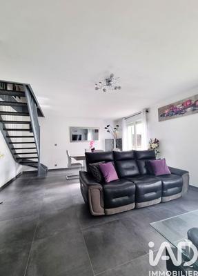 Maison - 80 m² - 5 pièces