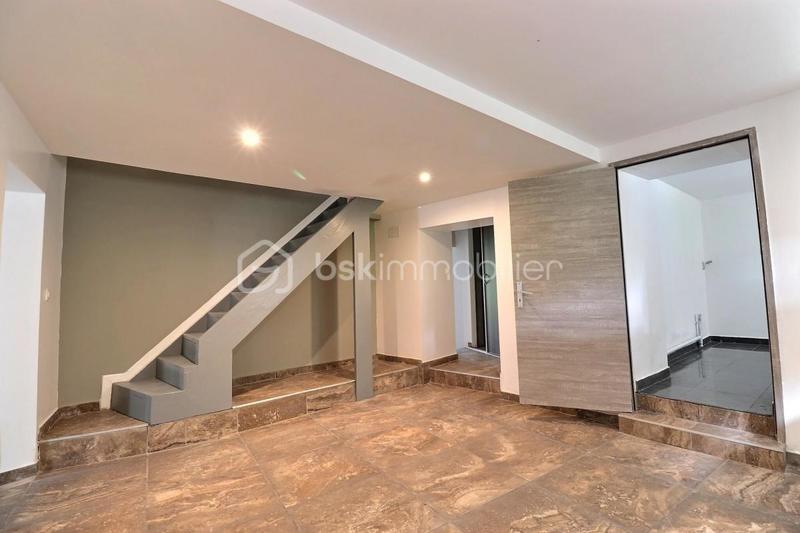 Maison en pierre - 133 m² - 5 pièces