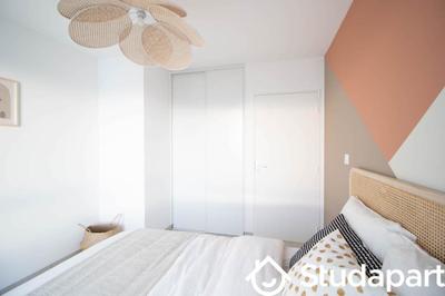 Chambre - 10 m² - 1 pièce