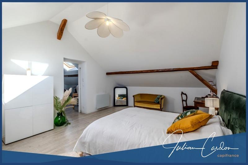 Maison - 121 m² - 5 pièces