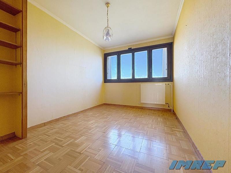 Appartement - 106 m² - 5 pièces