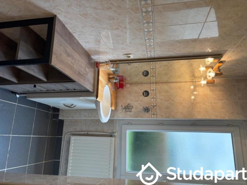 Chambre - 24 m² - 1 pièce