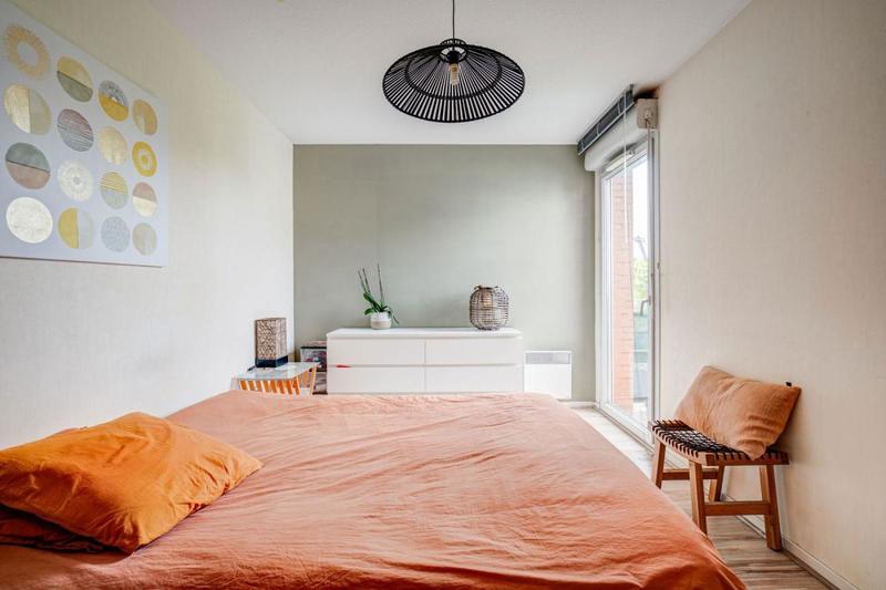 Appartement - 102 m² - 4 pièces