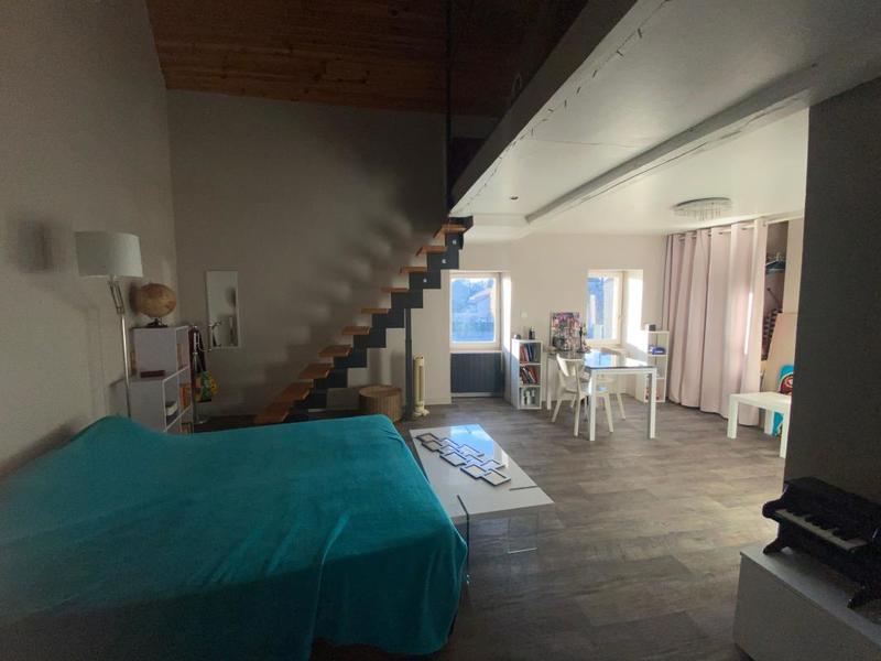 Maison - 260 m² - 5 pièces