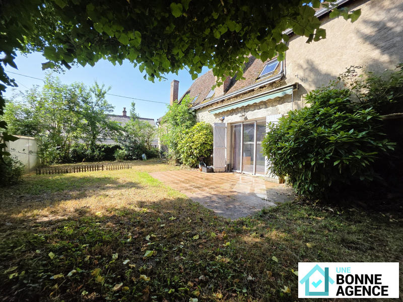 Maison - 223 m² - 8 pièces