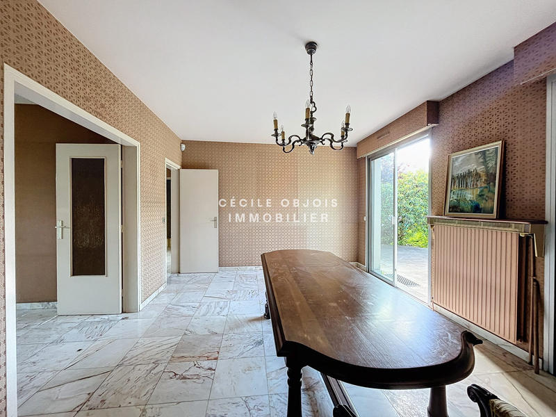 Maison contemporaine - 172 m² - 7 pièces