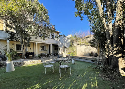 Maison - 200 m² - 10 pièces