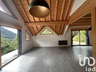 Châlet - 111 m² - 4 pièces