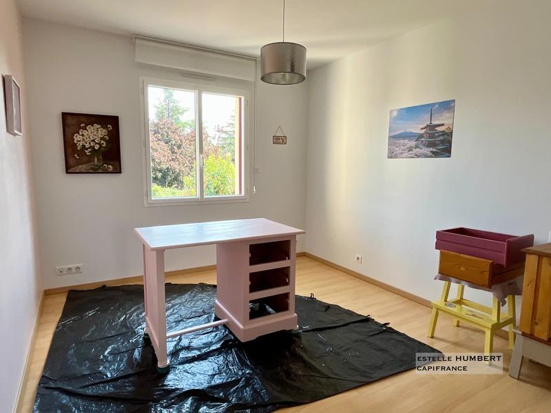Maison - 223 m² - 8 pièces