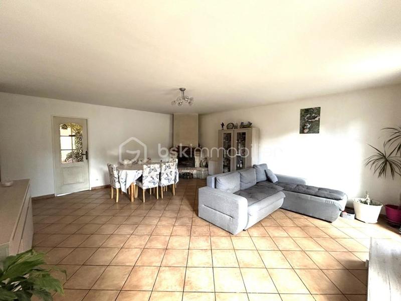Maison - 94 m² - 4 pièces