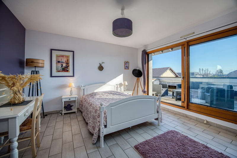 Maison - 261 m² - 10 pièces