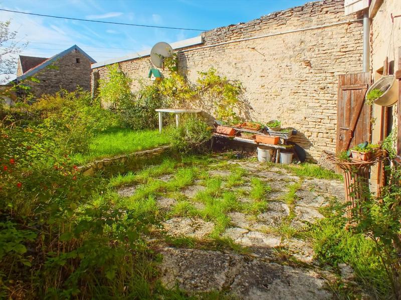 Maison en pierre - 174 m² - 4 pièces