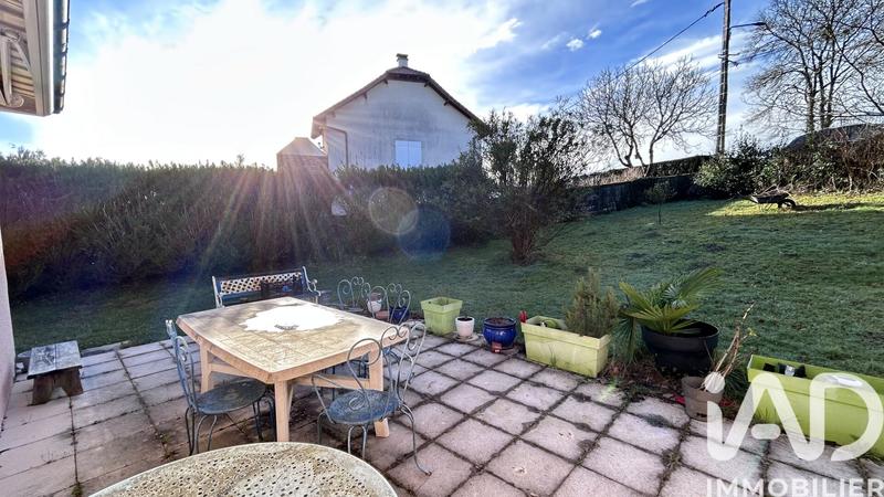 Maison - 88 m² - 4 pièces