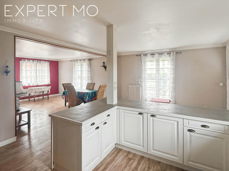 Maison - 106 m² - 6 pièces