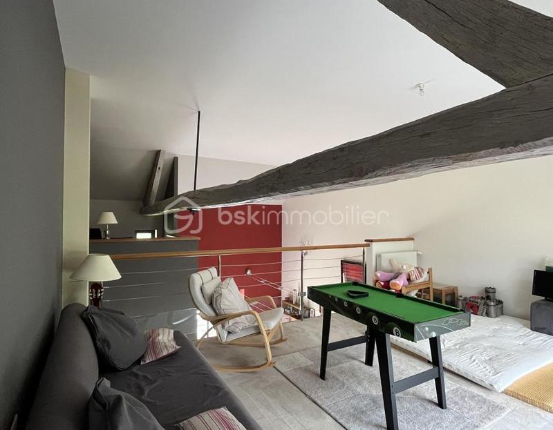 Propriété - 230 m² - 7 pièces