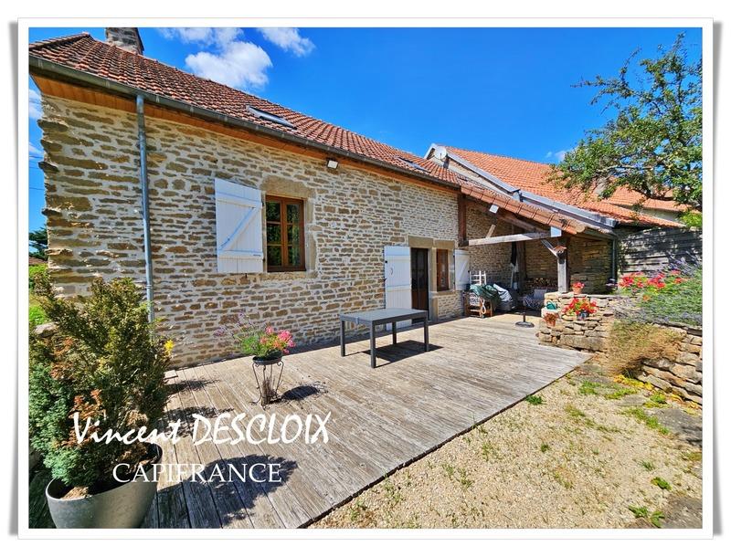 Maison de village - 115 m² - 4 pièces