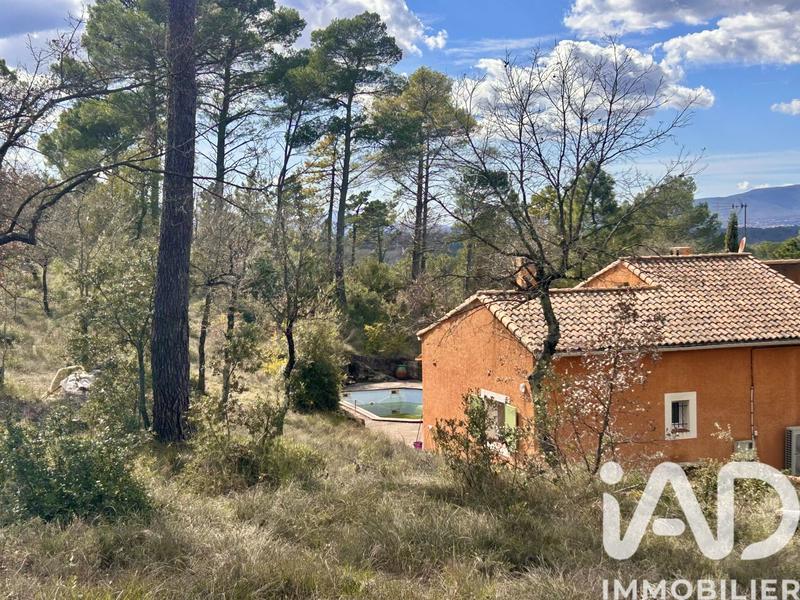 Maison - 90 m² - 3 pièces