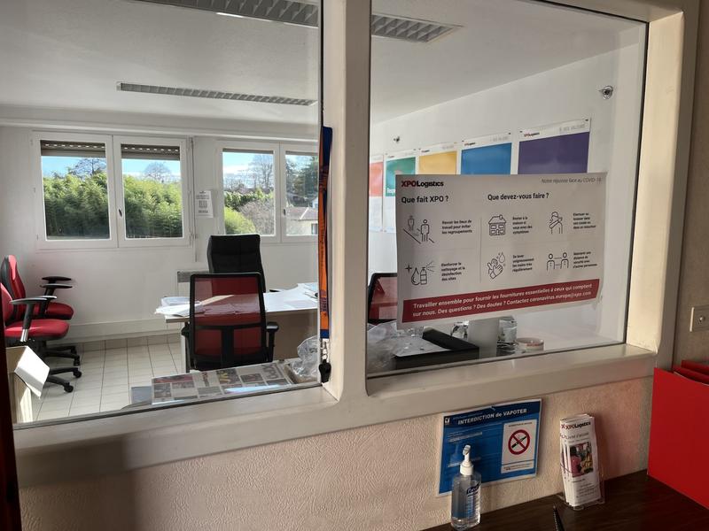 Entrepôt - 12 000 m²