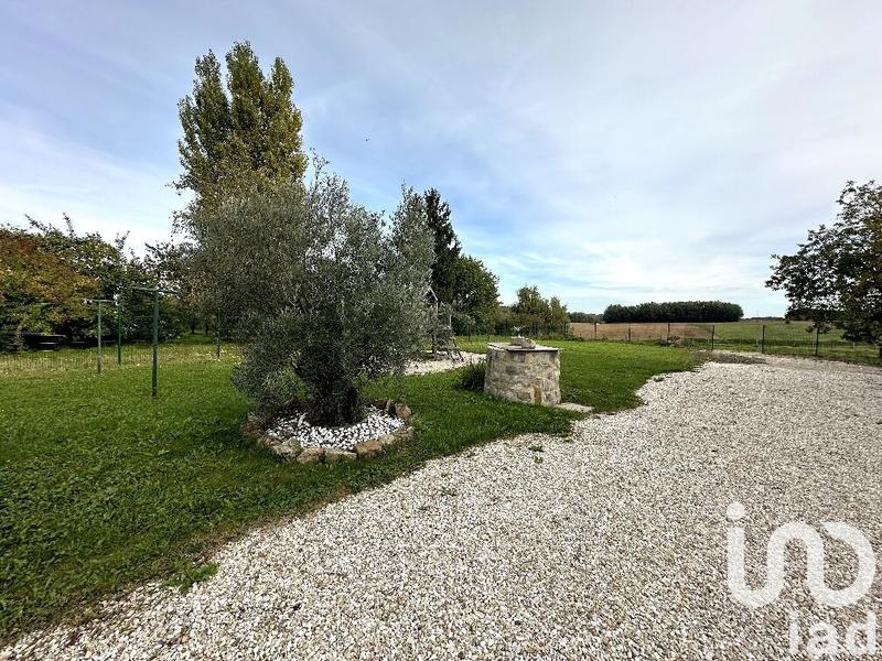 Maison - 203 m² - 7 pièces