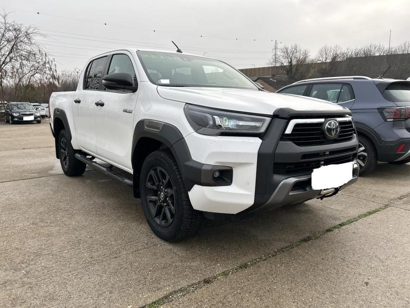 Toyota Hilux IV 4wd 2.8 d-4d 204 Double Cabine Invincible 4x4 Boite Manuelle