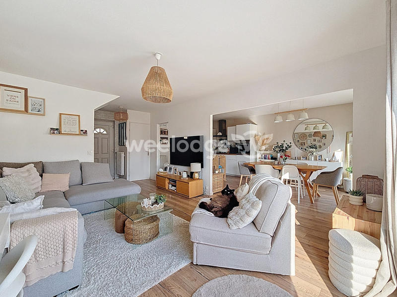 Maison - 91 m² - 5 pièces