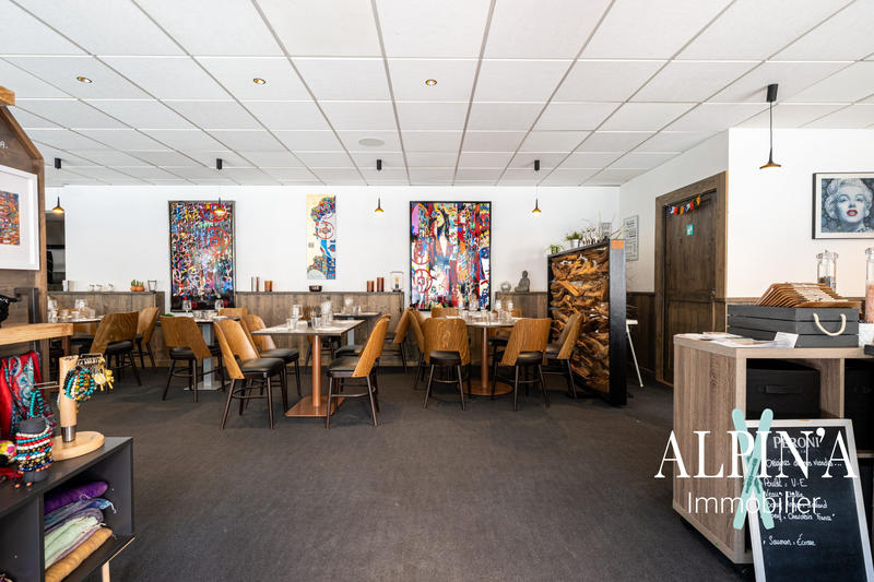 Local commercial - 145 m²