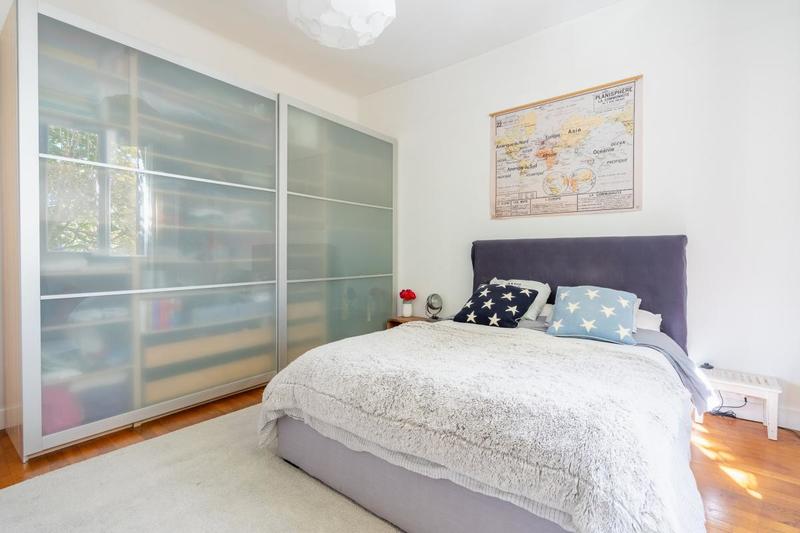 Maison - 259 m² - 10 pièces