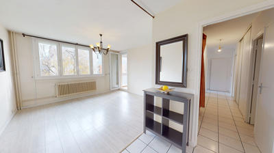 Appartement - 82 m² - 5 pièces