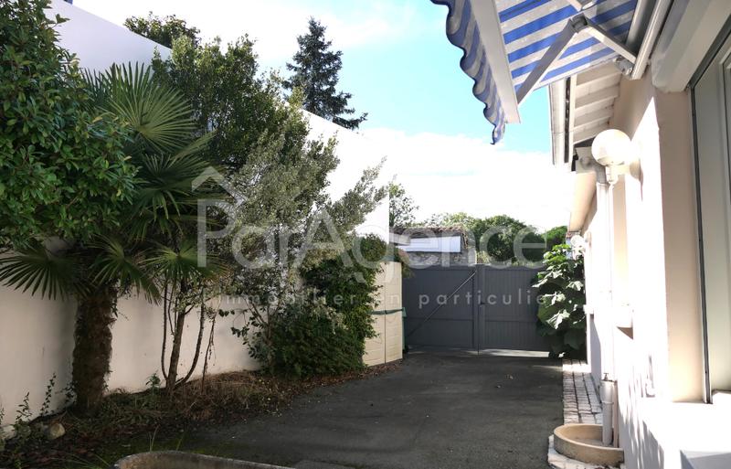 Local commercial - 146 m² - 7 pièces