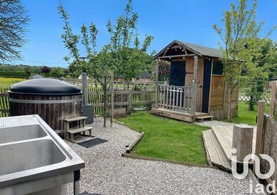 Maison - 174 m² - 7 pièces