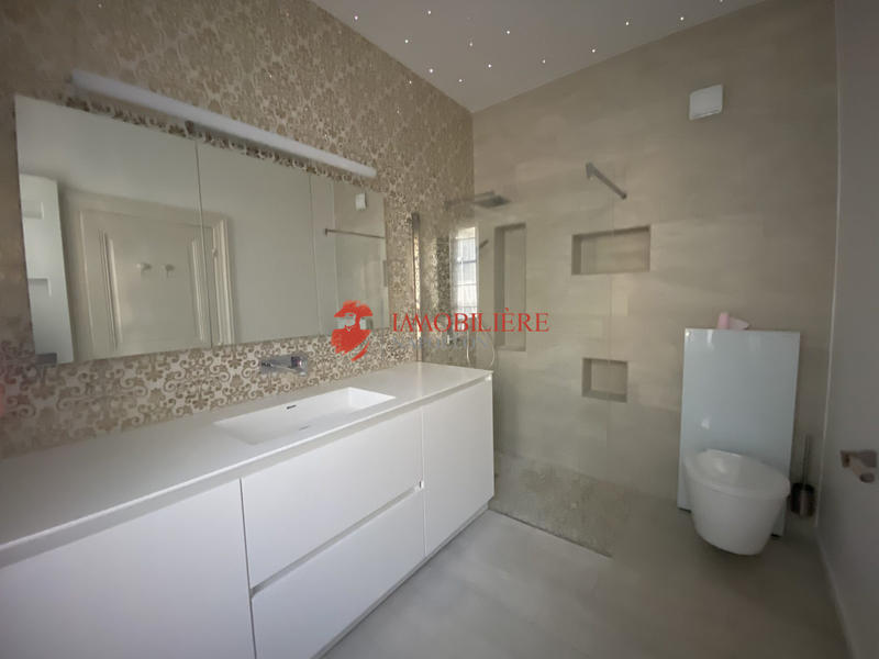 Appartement - 148 m² - 4 pièces