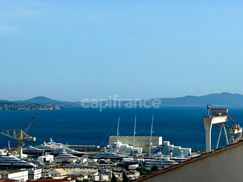 Maison - 160 m² - 4 pièces